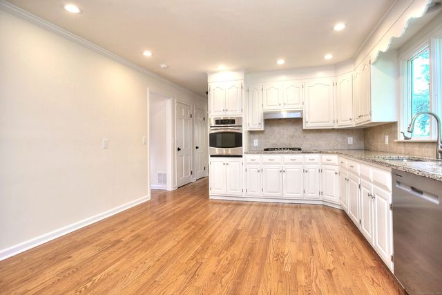 14 North Avenue, Westport, CT 06880