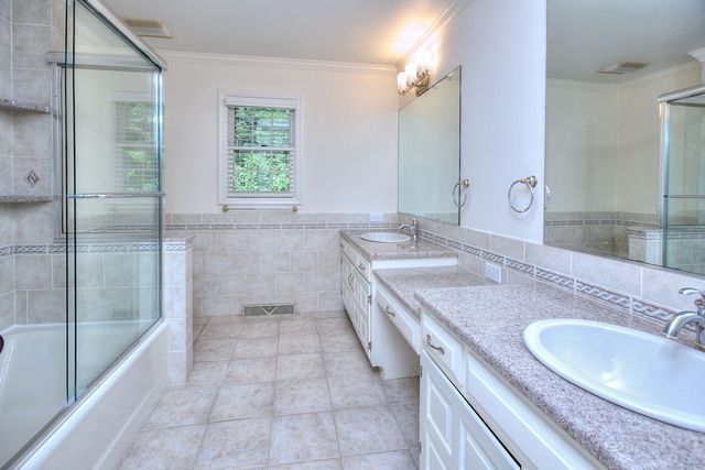 14 North Avenue, Westport, CT 06880