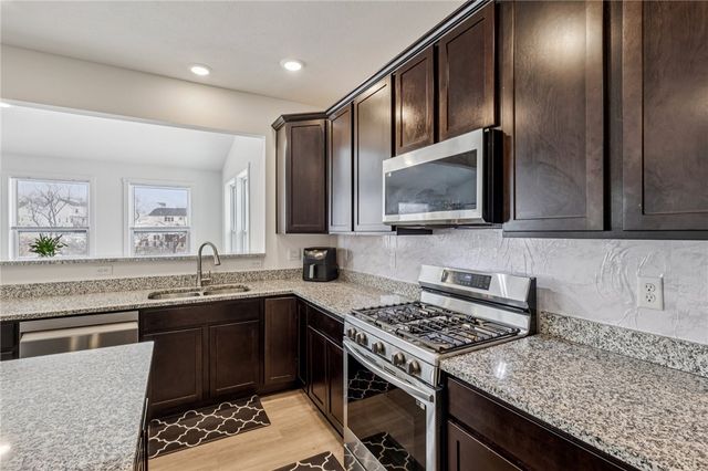 1213 Magnolia Court, Franklin Park, PA 15143