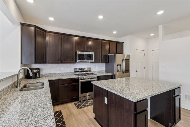 1213 Magnolia Court, Franklin Park, PA 15143