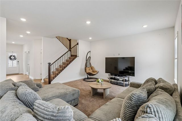 1213 Magnolia Court, Franklin Park, PA 15143