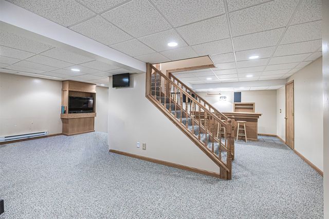 1002 BROOKS BAY Drive, Erie, PA 16505