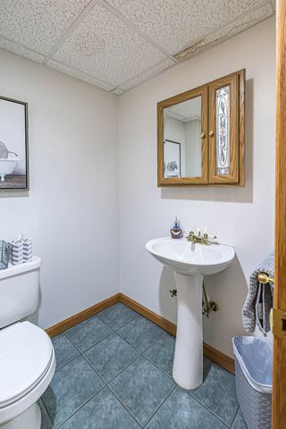 1002 BROOKS BAY Drive, Erie, PA 16505