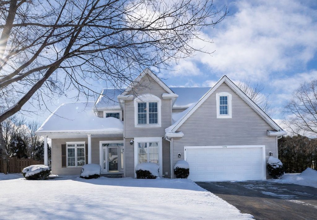 1002 BROOKS BAY Drive, Erie, PA 16505