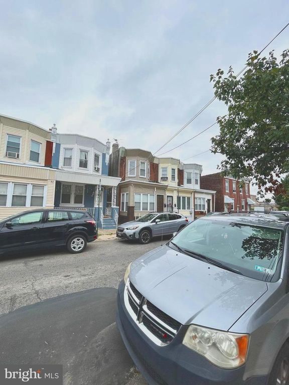 3649 EMERALD ST, Philadelphia, PA 19134