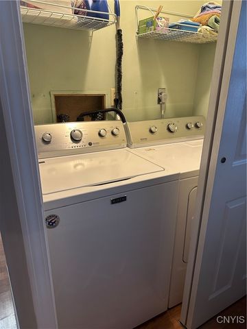 2809 Sharon Street, Brutus, NY 13166