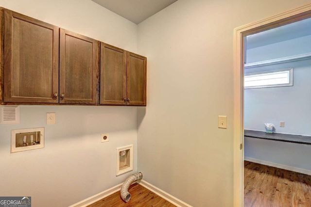 505 Riverview Lane, Canton, GA 30114