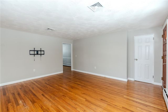 266 Vineyard Road, Warwick, RI 02889