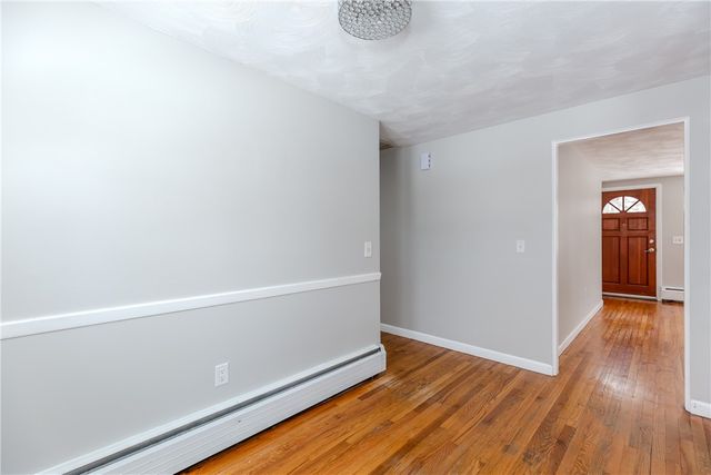 266 Vineyard Road, Warwick, RI 02889