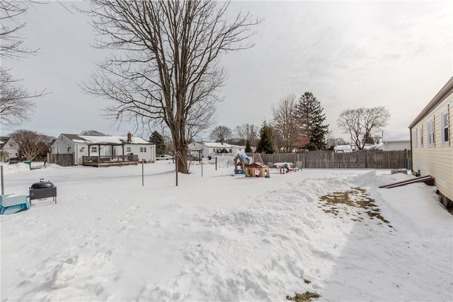 266 Vineyard Road, Warwick, RI 02889