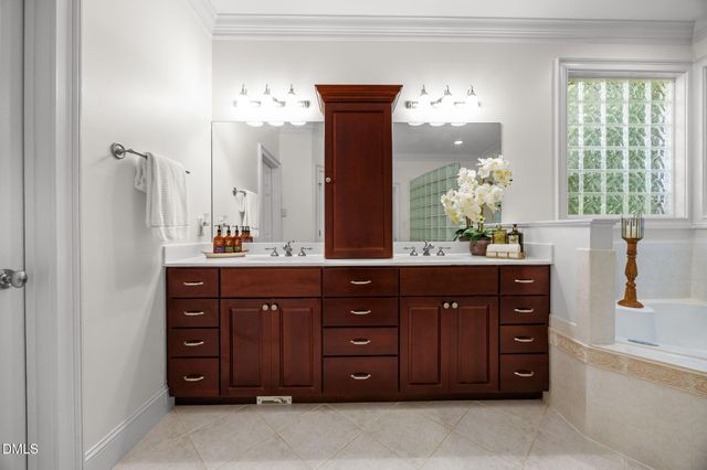 3901 Orchard Point Court, Apex, NC 27539