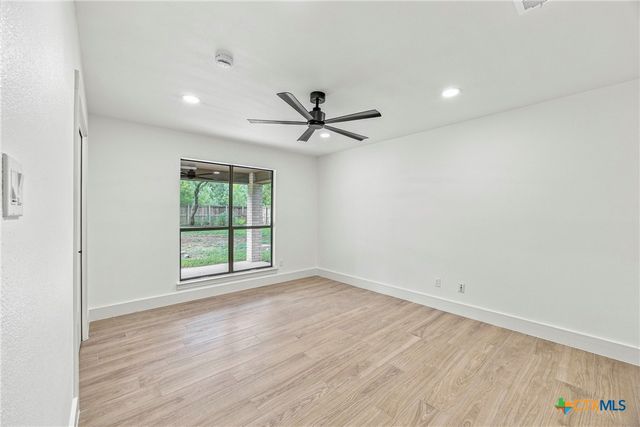 221 Montwood, Seguin, TX 78155