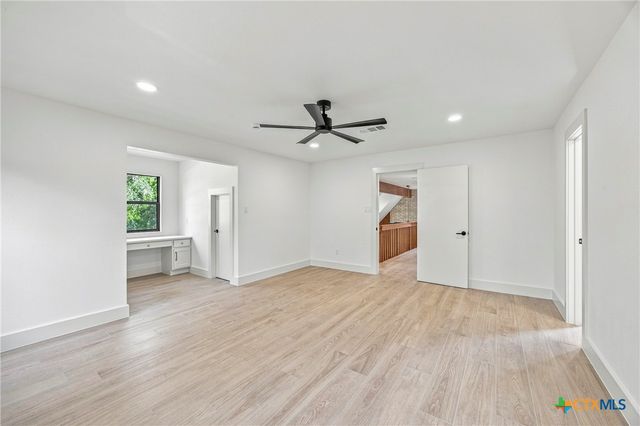 221 Montwood, Seguin, TX 78155