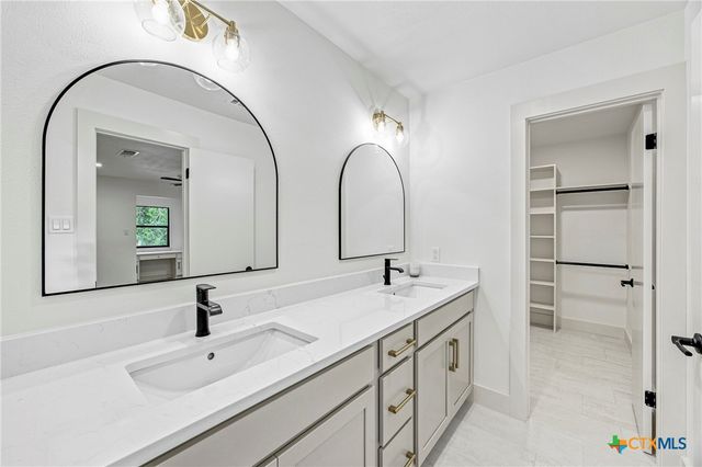 221 Montwood, Seguin, TX 78155