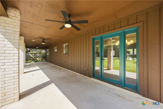 221 Montwood, Seguin, TX 78155