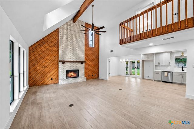 221 Montwood, Seguin, TX 78155