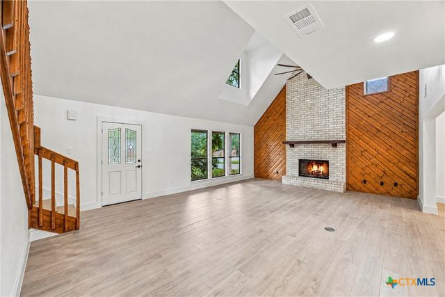 221 Montwood, Seguin, TX 78155