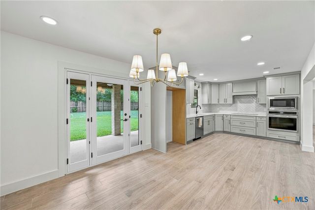 221 Montwood, Seguin, TX 78155