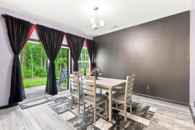 313 Bell Street, Mount Holly, NC 28120