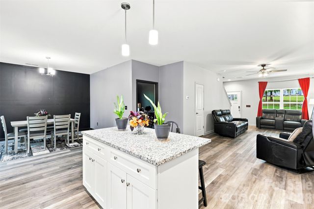 313 Bell Street, Mount Holly, NC 28120
