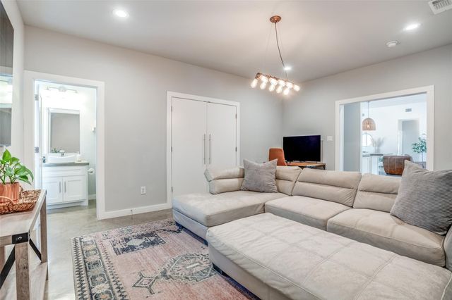 104 Windsong Court, Weatherford, TX 76087