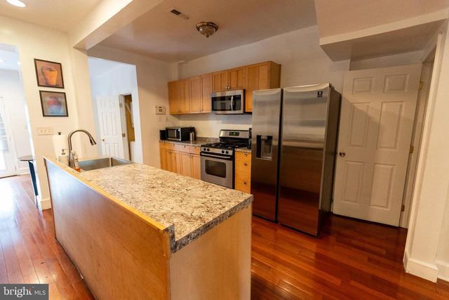 4705 8TH ST NW, Washington, DC 20011