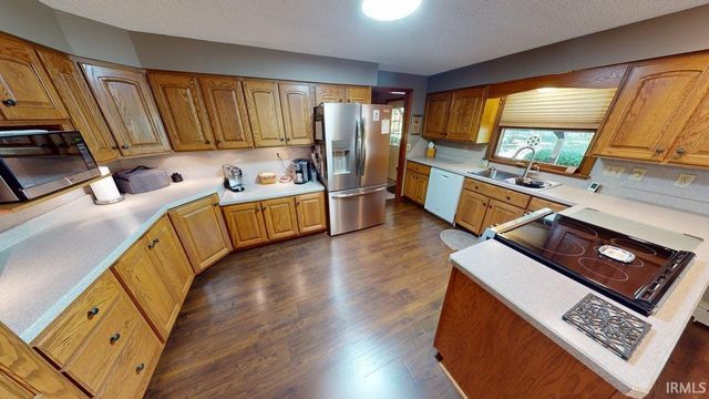 7892 E 450 north Crossroad, Logansport, IN 46947