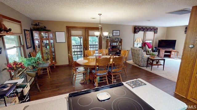 7892 E 450 north Crossroad, Logansport, IN 46947