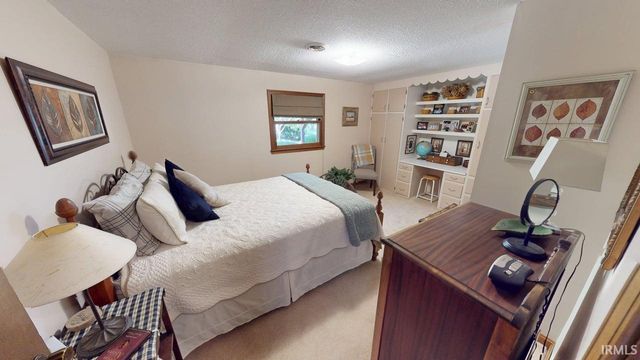 7892 E 450 north Crossroad, Logansport, IN 46947