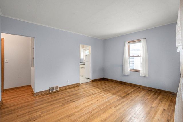 5350 Colfax Avenue N, Brooklyn Center, MN 55430