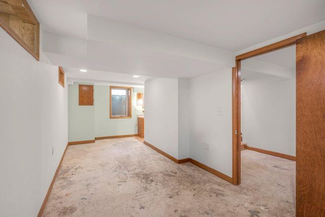 5350 Colfax Avenue N, Brooklyn Center, MN 55430