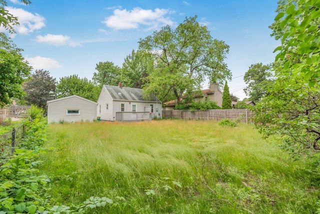 5350 Colfax Avenue N, Brooklyn Center, MN 55430