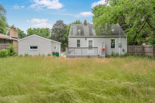 5350 Colfax Avenue N, Brooklyn Center, MN 55430