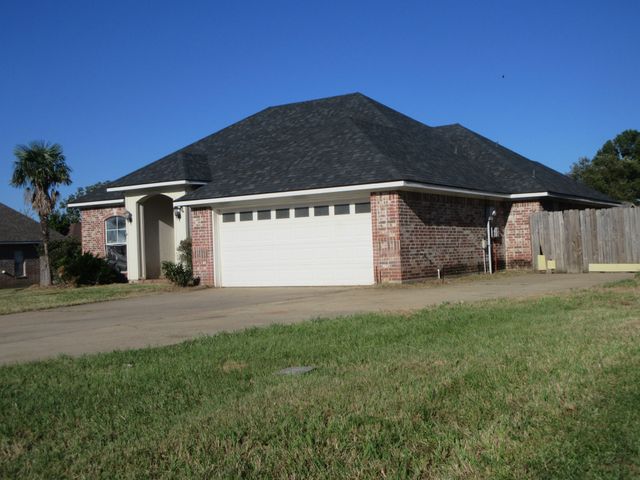 104 Pebble Beach Drive, Benton, LA 71006