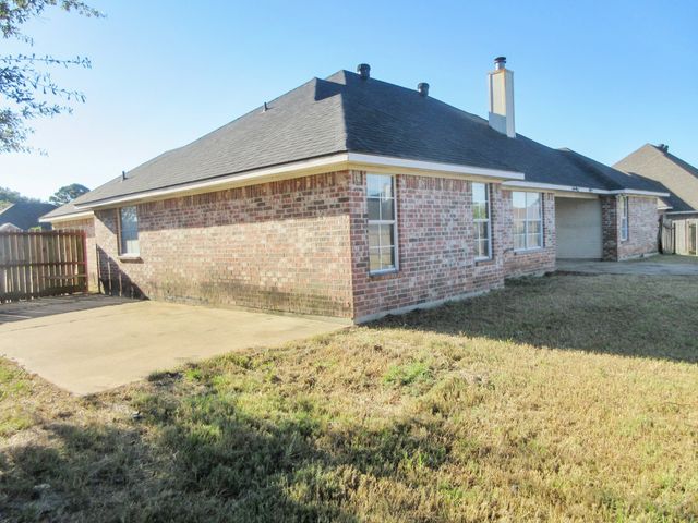 104 Pebble Beach Drive, Benton, LA 71006