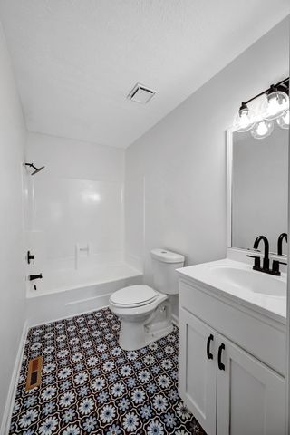 1216 Idlewild Pl, Madison, TN 37115