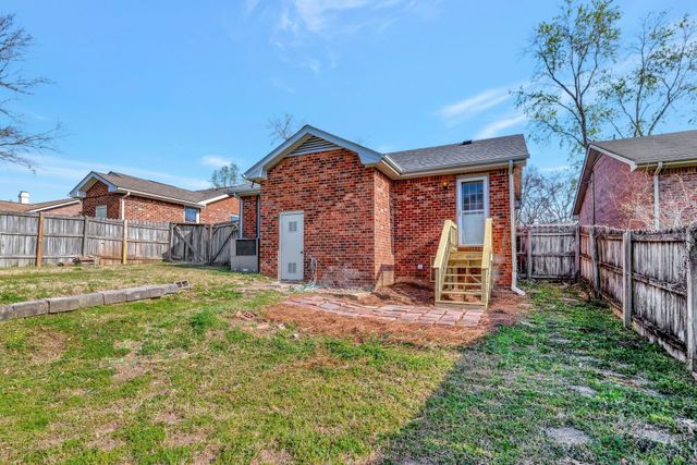 1216 Idlewild Pl, Madison, TN 37115