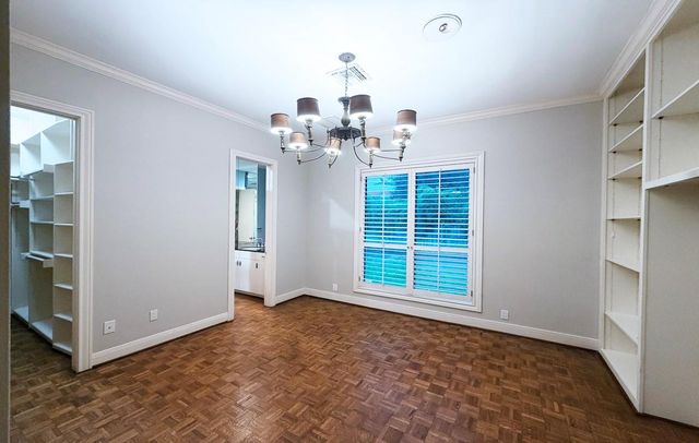 19 Windermere Lane, Houston, TX 77063