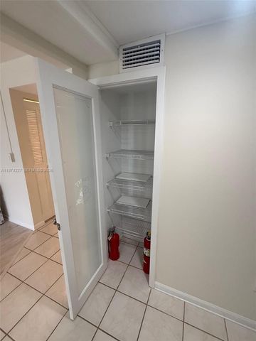 925 N Halifax 102 102, Daytona Beach, FL 32118