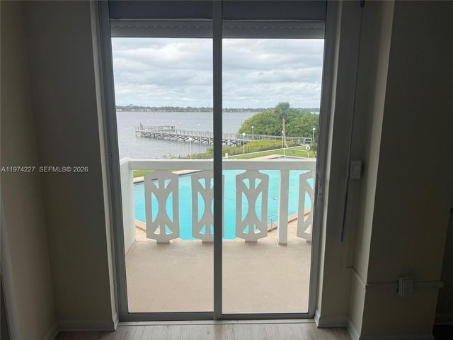 925 N Halifax 102 102, Daytona Beach, FL 32118