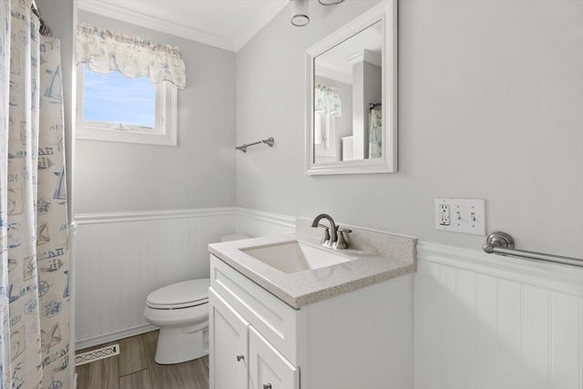 192 School Street, Groveland, MA 01834