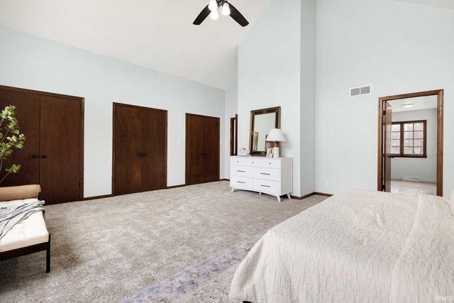 17470 Skyline Drive, South Bend, IN 46614