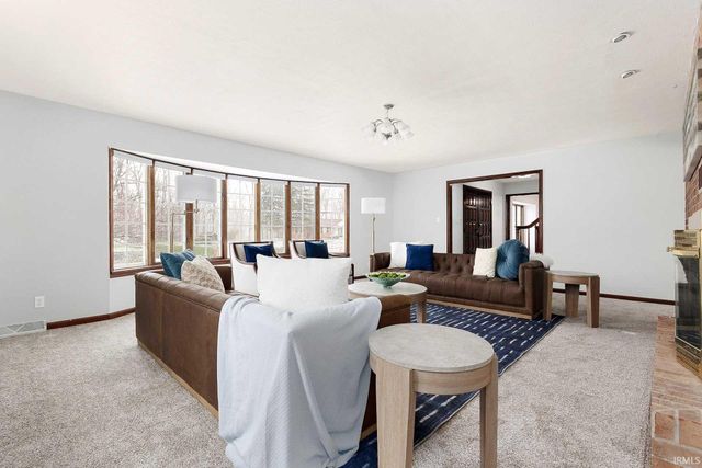 17470 Skyline Drive, South Bend, IN 46614