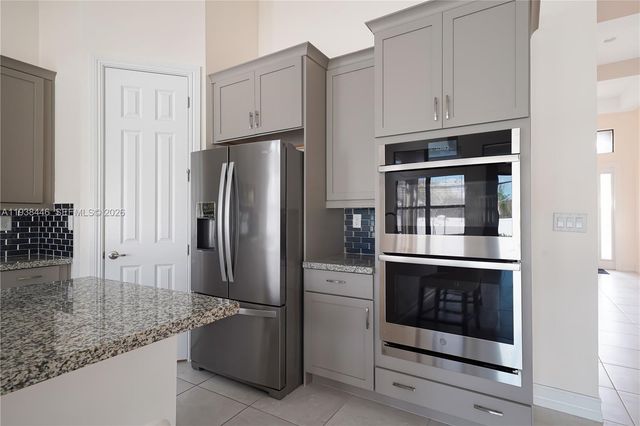 11815 N Leon Cir N, Parkland, FL 33076