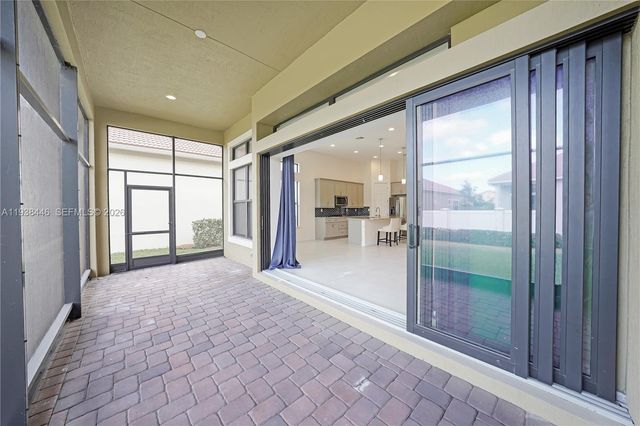 11815 N Leon Cir N, Parkland, FL 33076