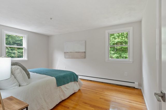 18 Cowdrey Ln, Acton, MA 01720