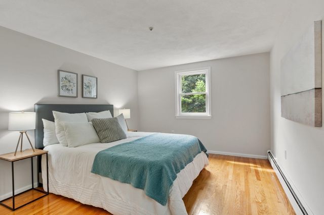 18 Cowdrey Ln, Acton, MA 01720