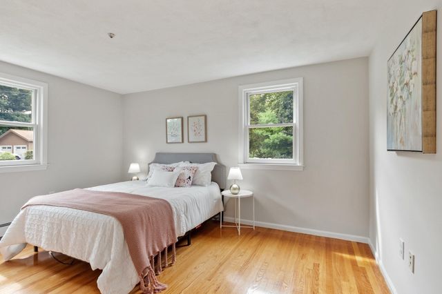 18 Cowdrey Ln, Acton, MA 01720