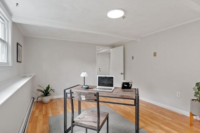 18 Cowdrey Ln, Acton, MA 01720
