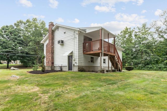 18 Cowdrey Ln, Acton, MA 01720